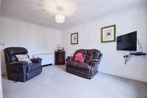 LIVING ROOM- click for photo gallery